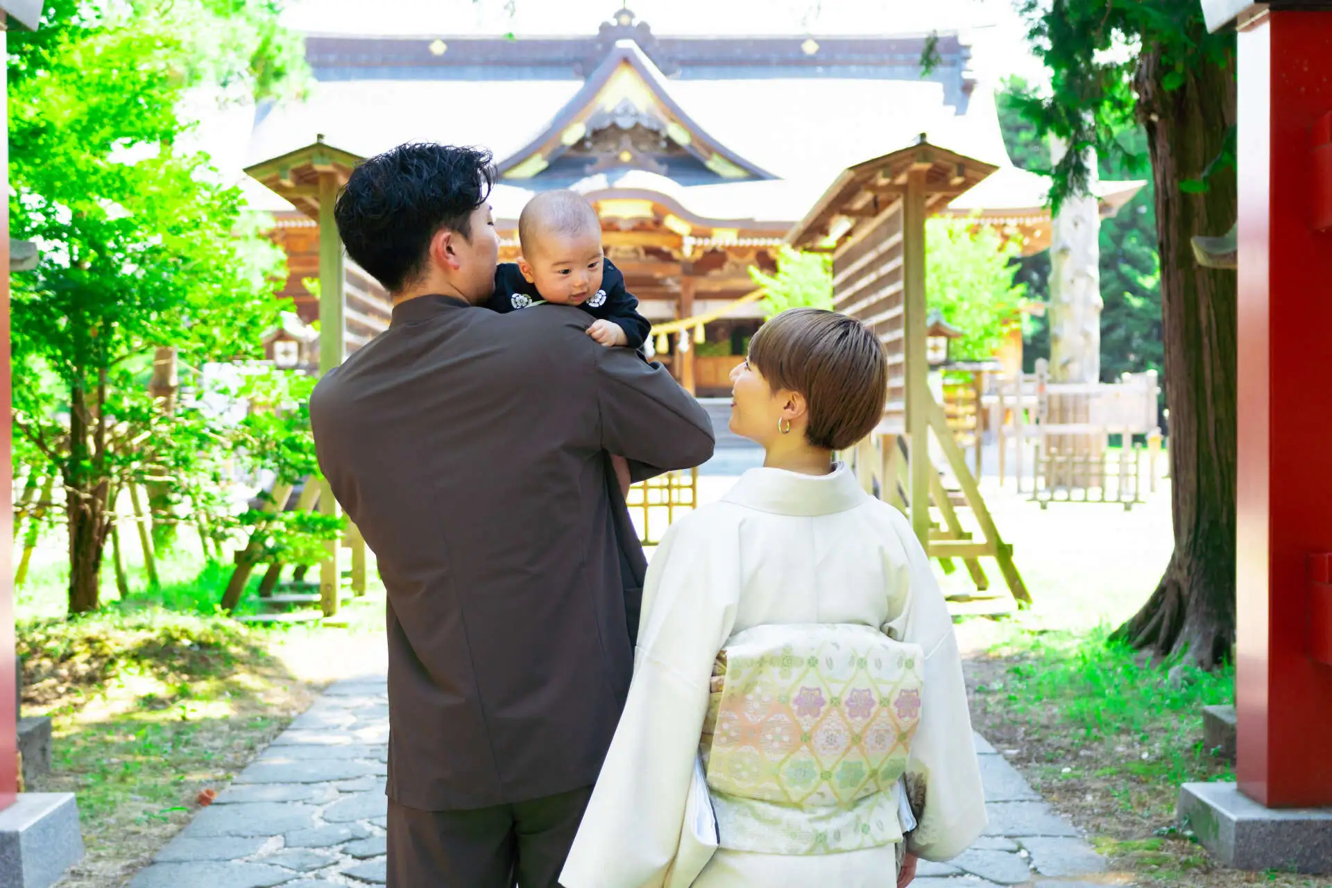 お宮参りの母親の服装